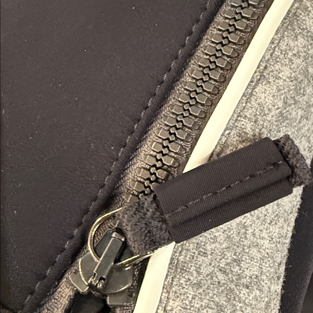 FrauenSchuh lined Black Ski Pants with gray and white detail Austrian Luxury - Picture 8 of 16